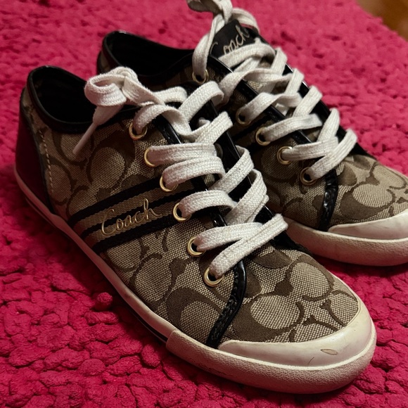 Coach Brown Signature Canvas Low-Top Sneakers with White Laces - Picture 2 of 4
